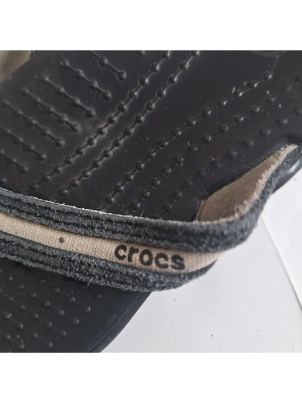 Crocs Thong Flip Flops size 6 - Picture 3 of 5